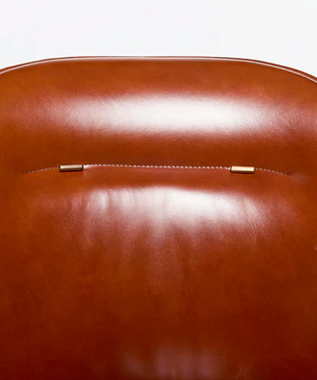 Alva Petite Swivel Chair